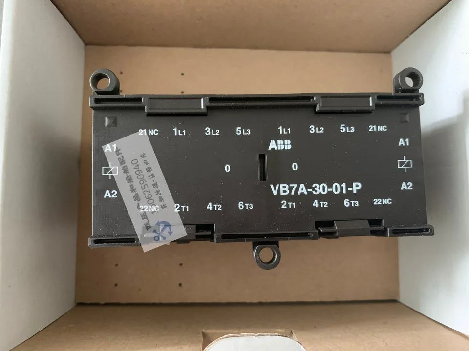 ABB 릴레이 VB7A-30-01-P 코일 전압 독일 24 V 220V 신