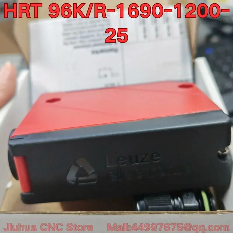 HRT 96K/R-1690-1200-25 형광 센서는이 필요