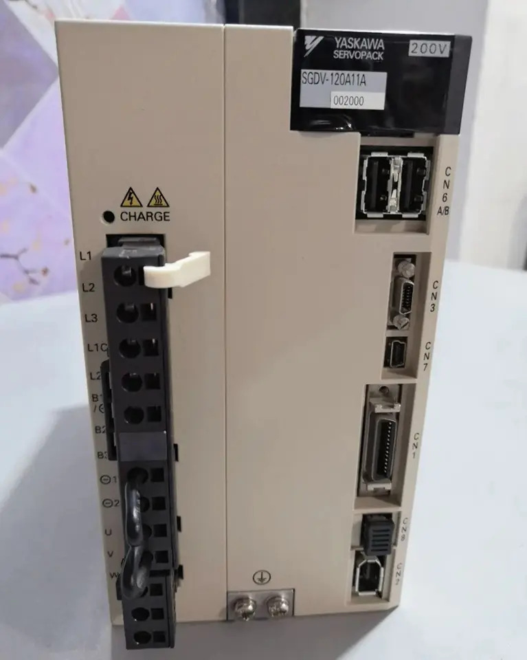 SGDV-120A11A002000 서보 드라이브 SGDV 120A11A002000