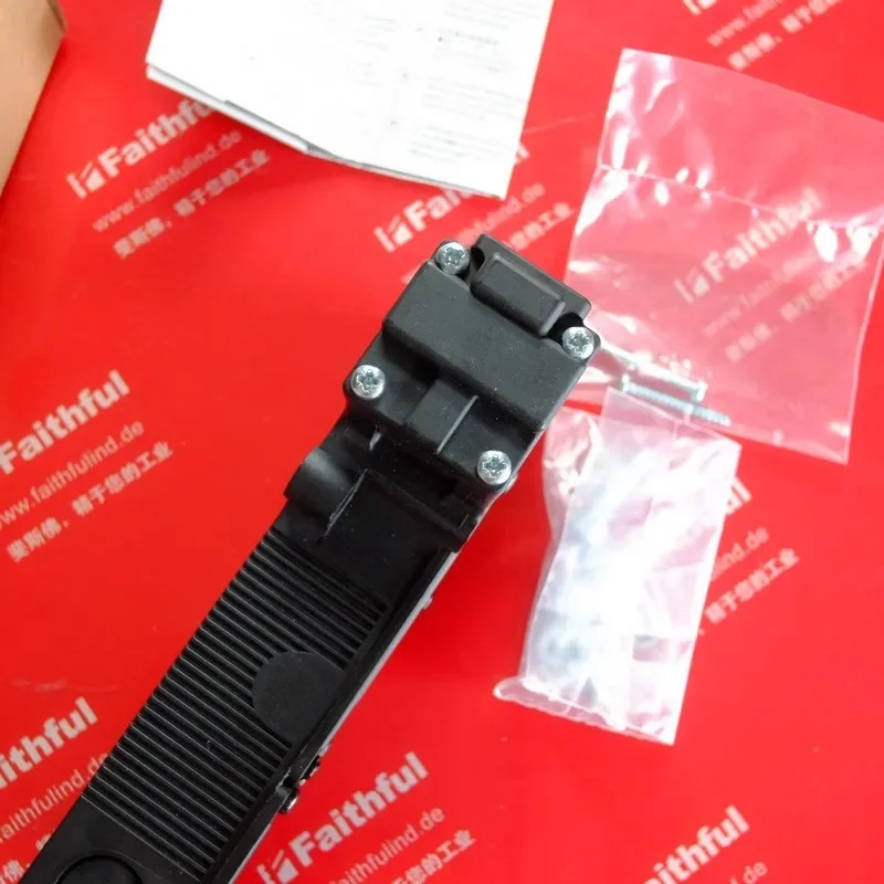Schmersal 103006282 리미트 스위치 AZM190-02/02RKAE0-24VDC