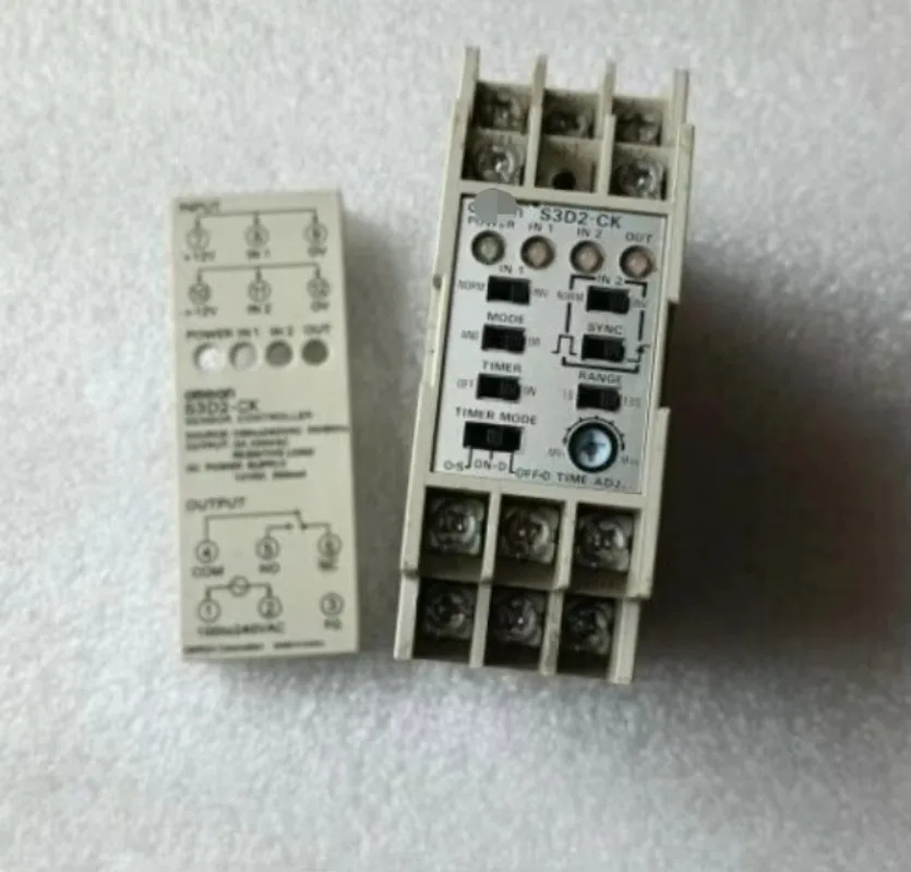 자동화 산업NSMP 센서 컨트롤러 S3D2-CK 모듈 3A
