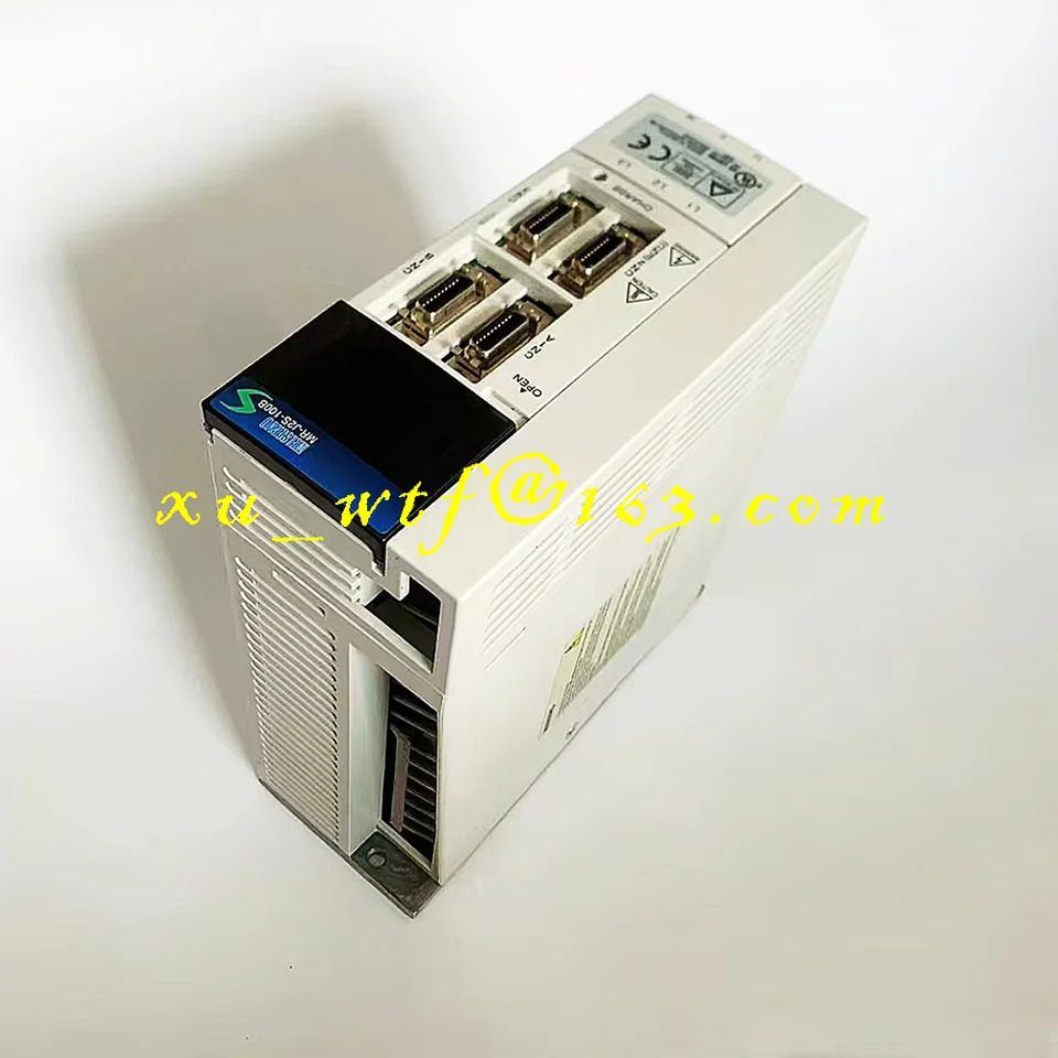 오리지널 MR-J2S-10A MR-J2S-20A MR-J2S-40A MR-J2S-60A MR-J2S-70A MR-J2S-100A MR-J2S-200A MR-J2S-350A 신