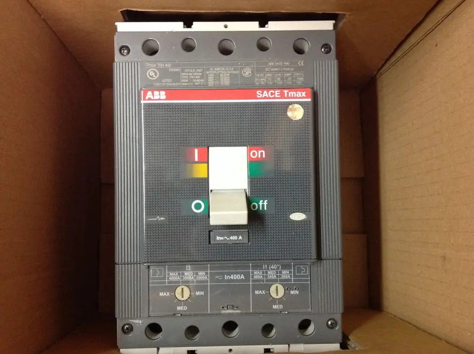 ABB 오리지널 Tmax 몰딩 케이스 회로차단기 T5N400 PR221DS-LSI R320 FF 신