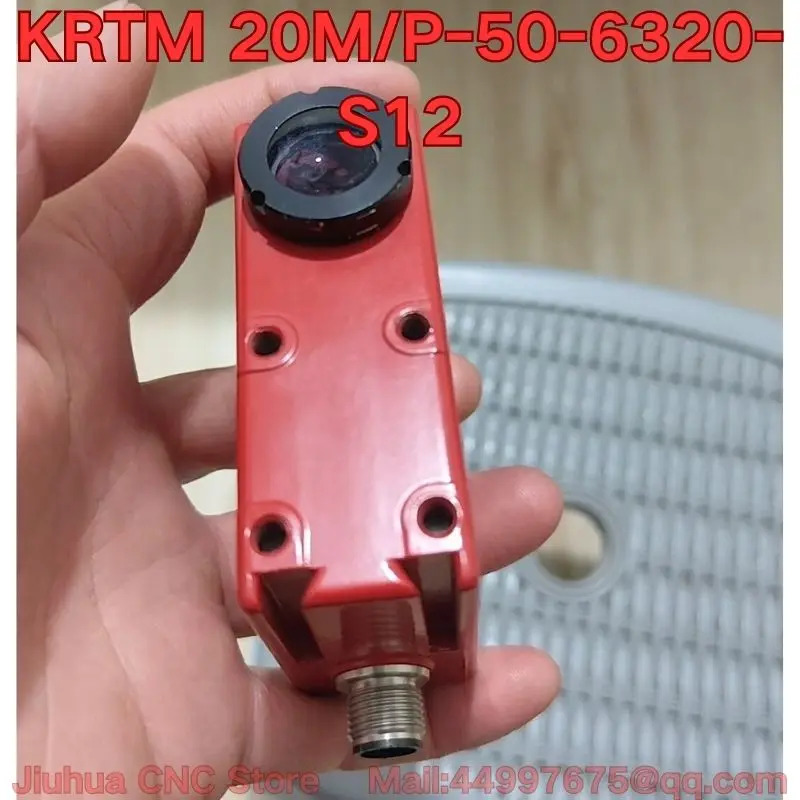 리퍼 KRTM 20M/P-50-6320-S12 컬러 표준 센서 기능 리퍼는 정상
