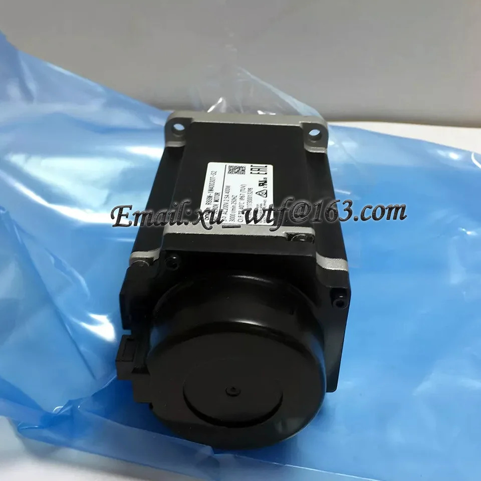 오리지널 R88M-1M40030T-S2 서보 AC 모터 준비 내 신 400W