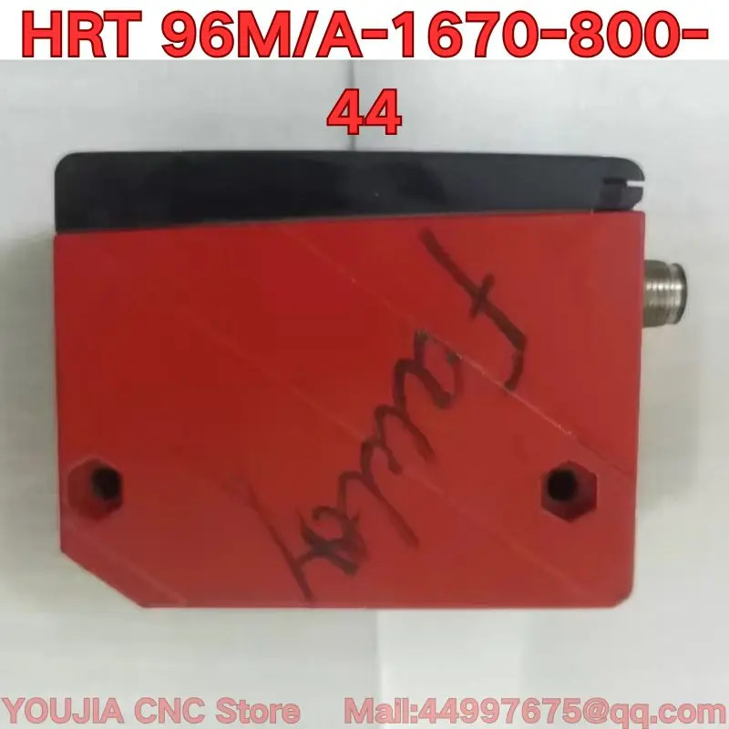 리퍼 HRT 96M/A-1670-800-44 확산 반사 광전센서 기능 리퍼는 정상입니다