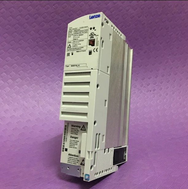 Lenze 인버터 E82EV152-4C200