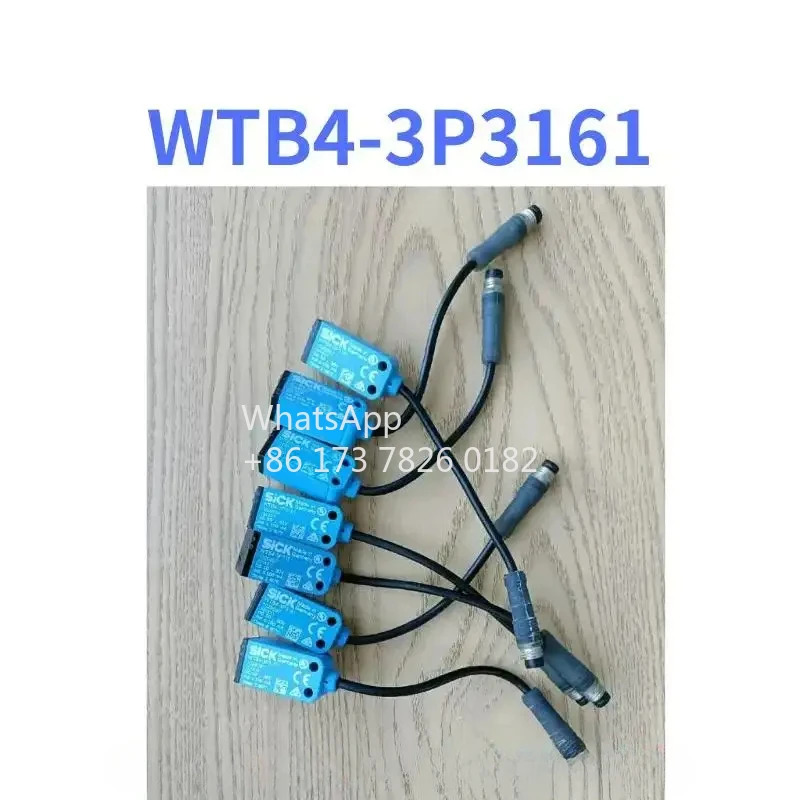 WTB4-3P3161 초침 초음파 센서 1028097  리퍼 기능 OK