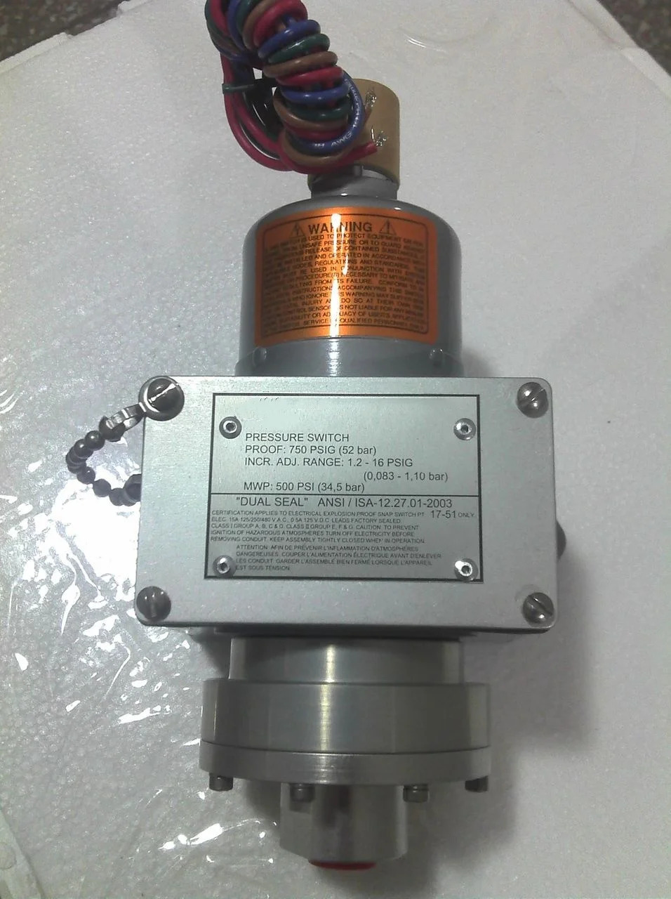 새 원본 605DZM2-7011 605DZ2-7011 605DM1 605DM2 압력 스위치