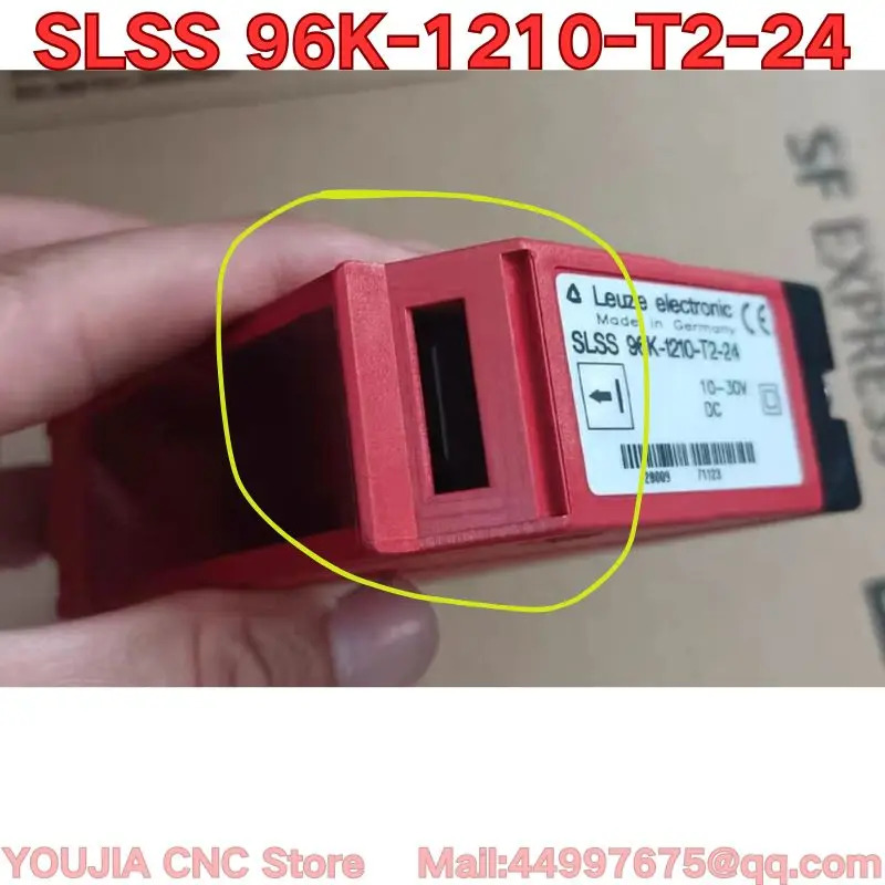 리퍼 SLSS 96K-1210-T2-24 센서 기능 리퍼는 정상 그림 2 투명 커버 누락
