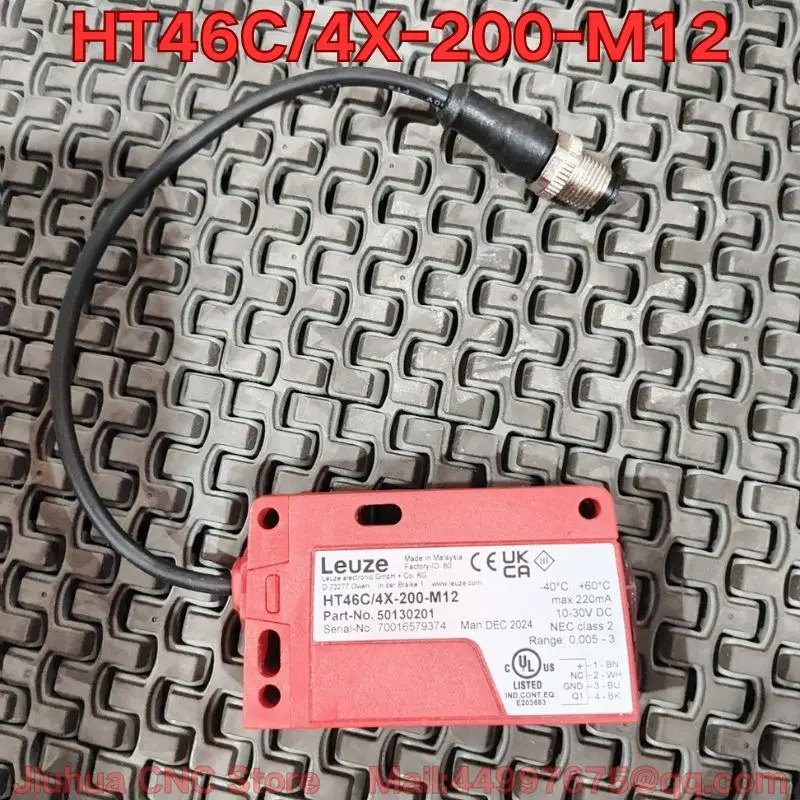 HT46C/4X-200-M12 광전센서