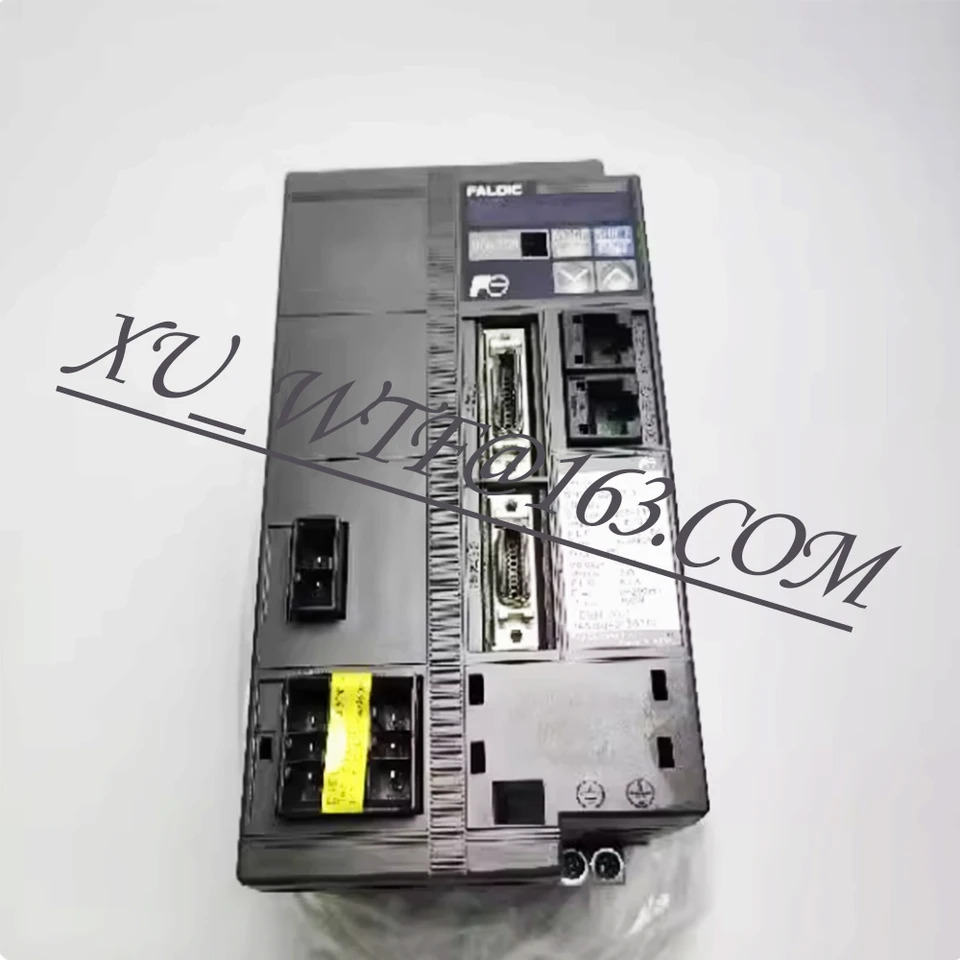 오리지널 서보 드라이버 RYC751C3-VVT2 신