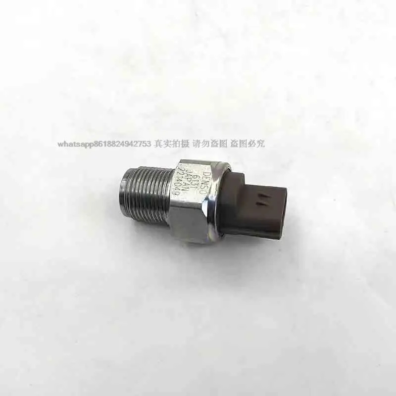 굴삭기 액세서리 커먼레일 압력센서 J05E J08E 499000-6131