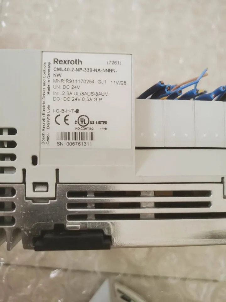 Rexroth 모듈 CML40.2-NP-330-NA-NNNN-NW 포장 R911170254