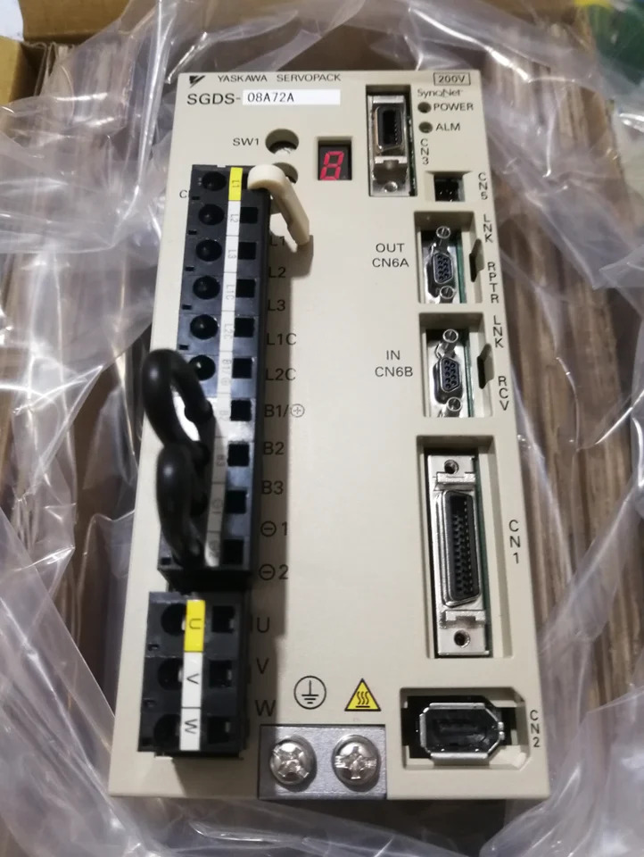SGDS-10A01A 오리지널 Yaskawa 드라이브 포장 공급