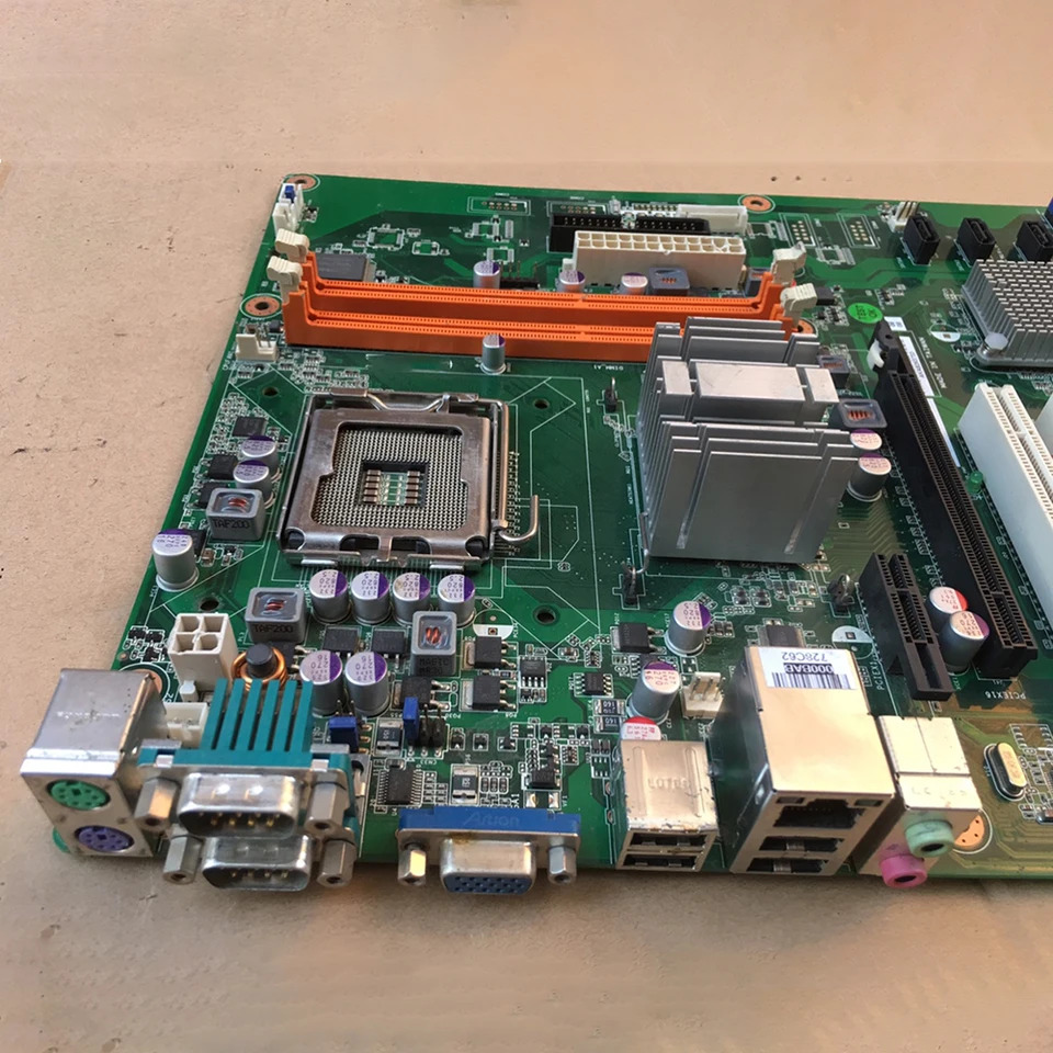 Advantech 산업제어 마더보드 AIMB-769VG AIMB-769VG-00A1E 775 G41