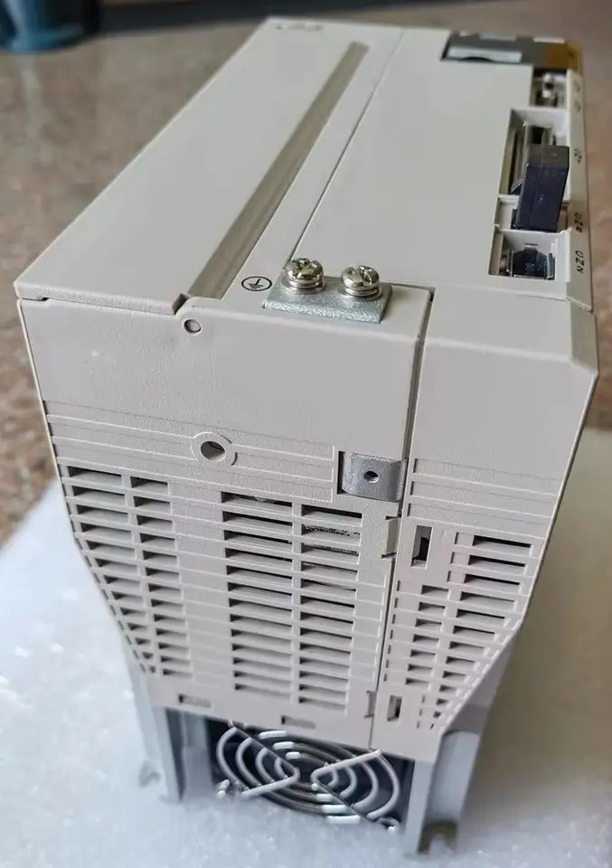SGDV-180A01A 서보 드라이브 SGDV 180A01A