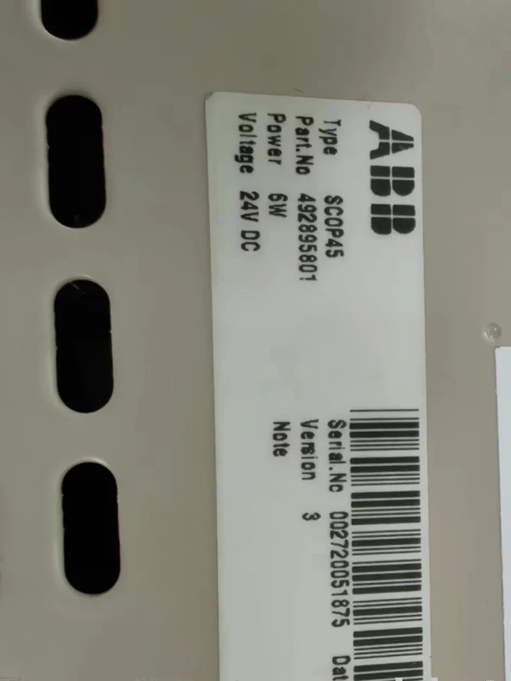 ABB 머신 인터페이스 SCOP45 오리지널 포장 SC0P45