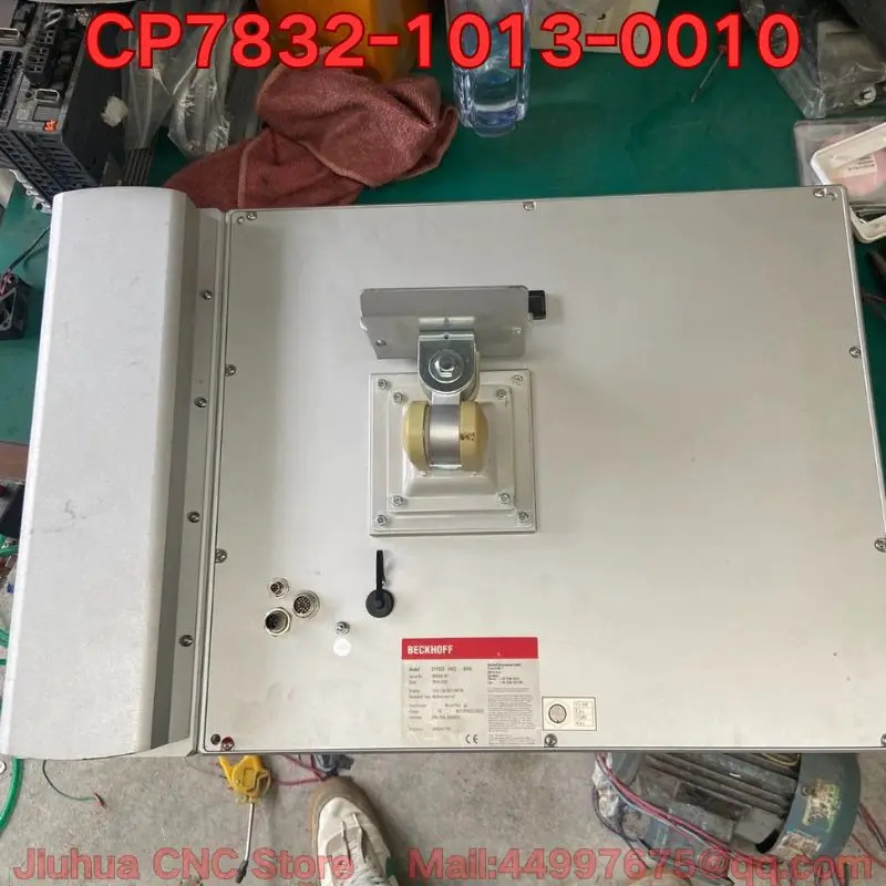 리퍼 CP7832-1013-0010 터치스크린 산업제어 올인원 기능 리퍼는 일반적으로된 이 필요