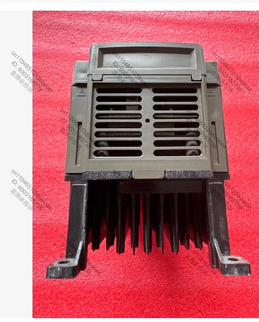 주파수 변환기 FRN0.75G11S-2 리퍼 완료 정상
