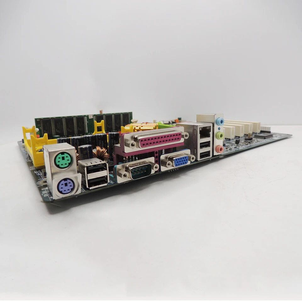 완전 통합 GA-8IG1000-G 865G 5 PCI 슬롯