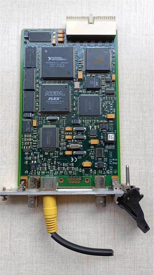 미국 NI PXI-1411 이미지 캡처 카드 기능 리퍼 손상 없음