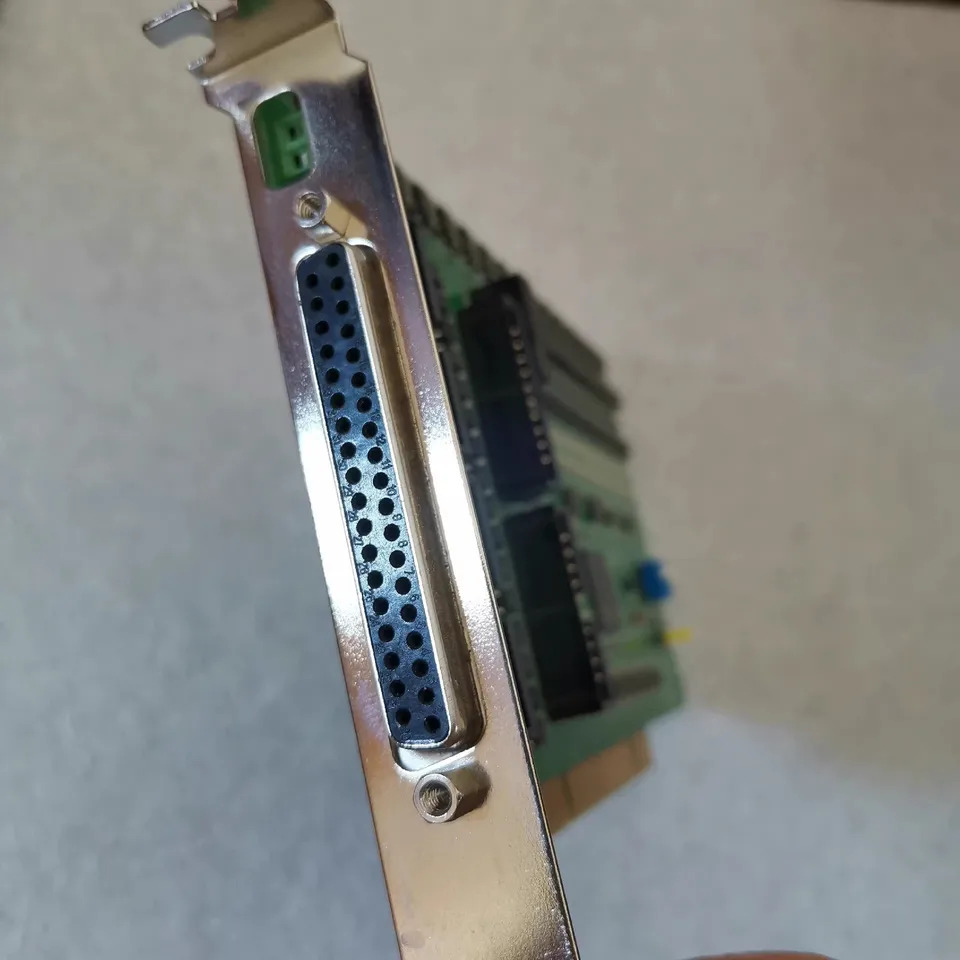 Advantech PCI-1730U REV. B1 32 채널 절연 디지털 입출력 카드 포장