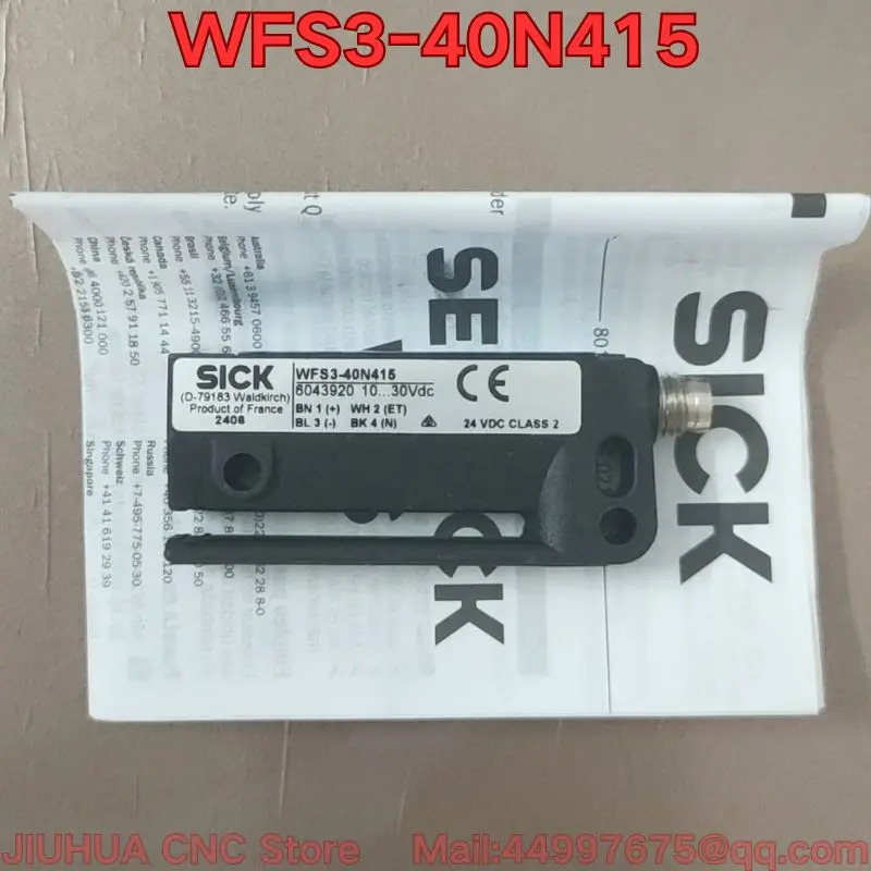 WFS3-40N415 슬롯형 라벨 센서