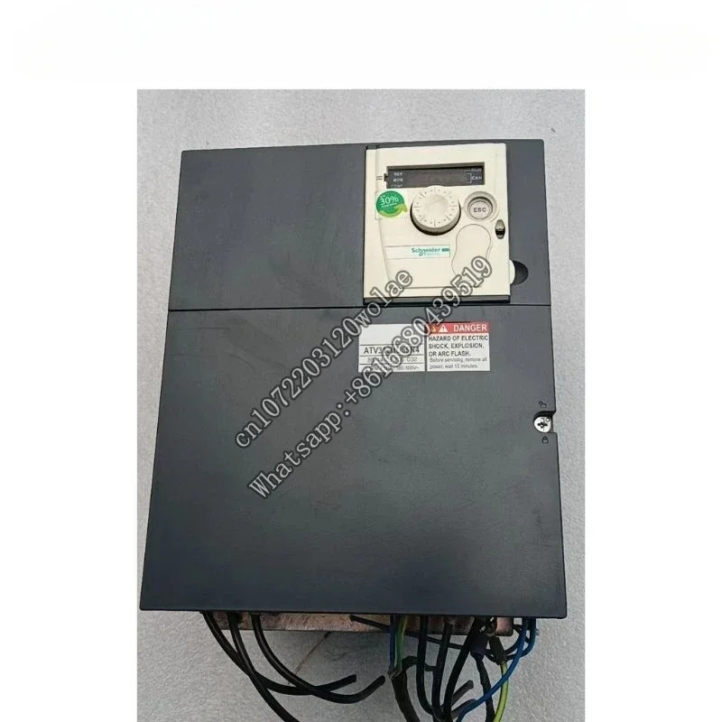 리퍼 ATV312 주파수 변환기 ATV312HU55N4 5.5kw 3상380V 기능 완료