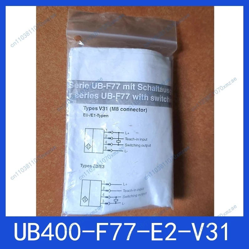 초음파 센서 액세서리 UB400-F77-E2-V31 품번 233240