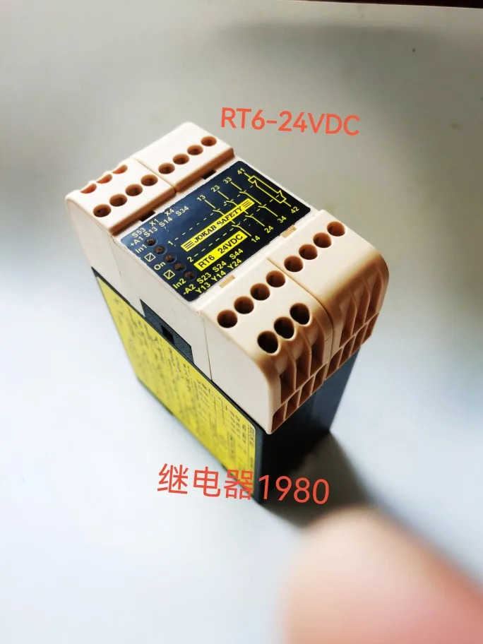 JOKAB 안전 릴레이 RT6-24VDC RT7A-DC24V 포장