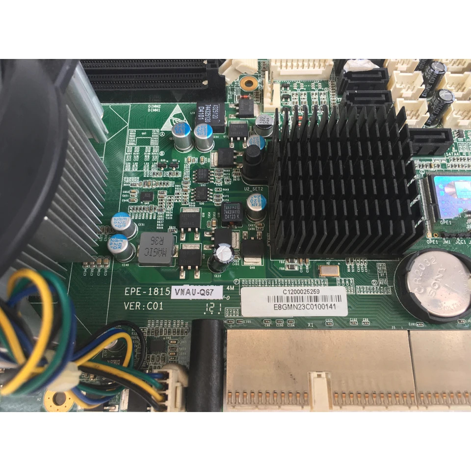 EVOC IPC 마더보드EPE-1815 VNAU-Q67
