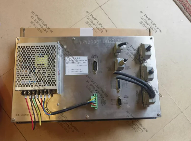 990TDb-2 4축 CNC 시스템을 일반적으로 .