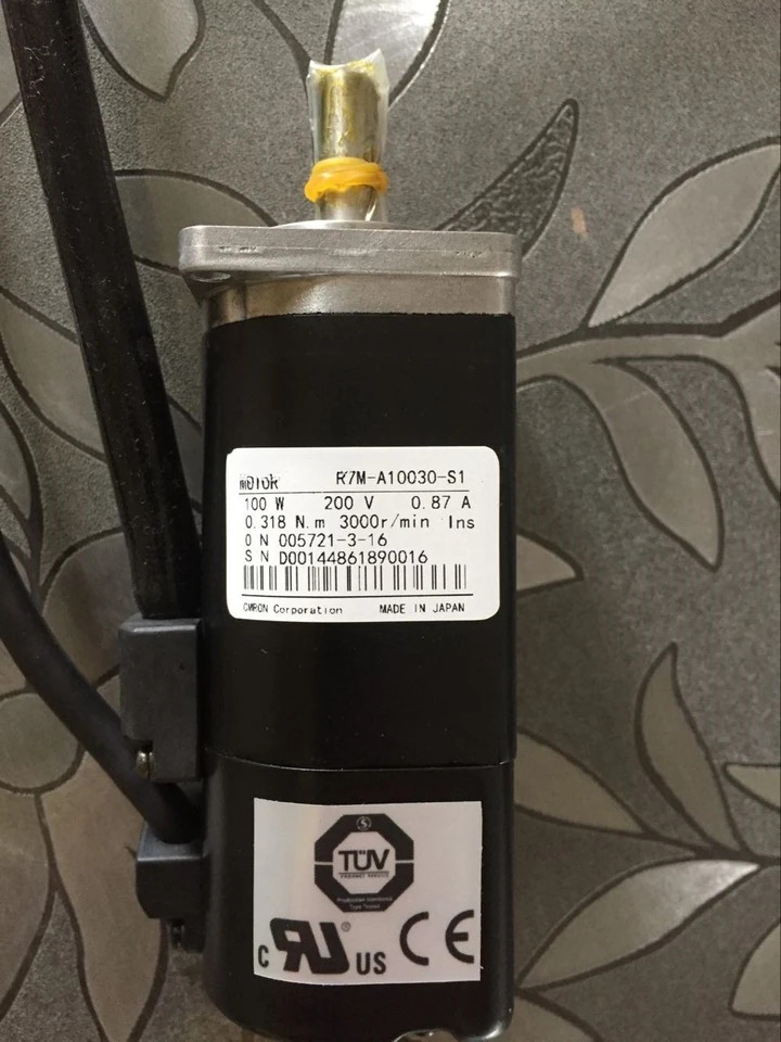 R7M-A75030-S1 서보모터 사750W 신