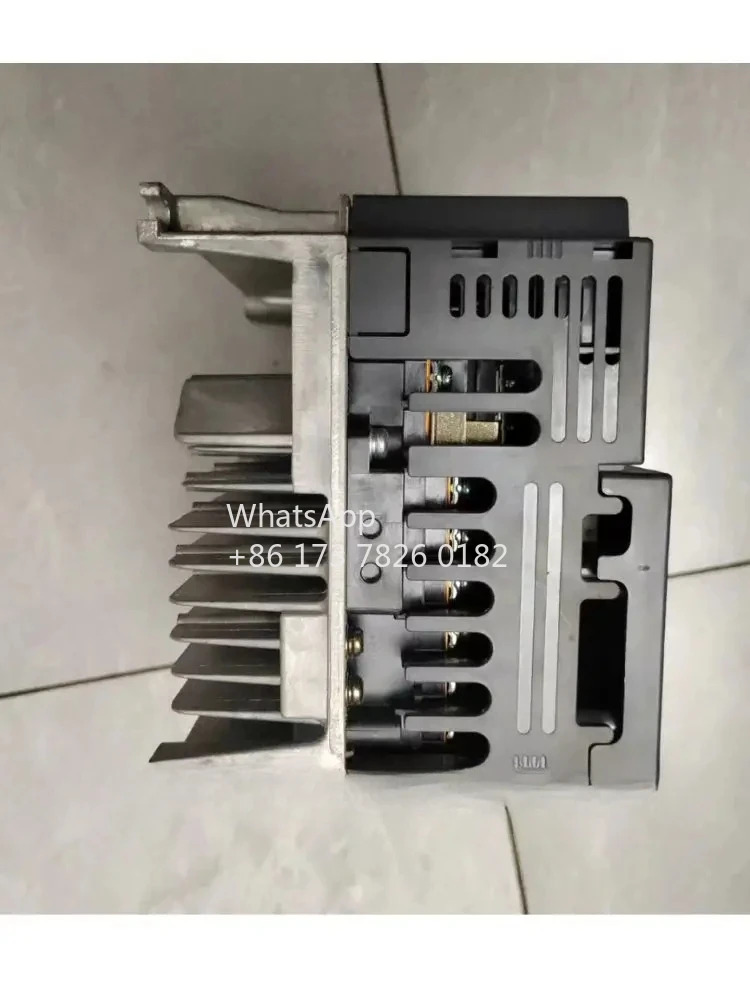 FR-E740-0.4K-CHT 리퍼 인버터 0.4kW 기능 정상