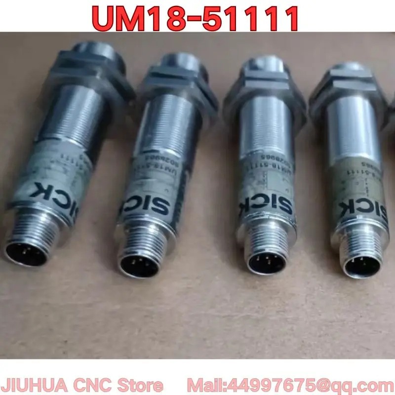 리퍼 UM18-51111 초음파 센서 기능 리퍼는 정상입니다