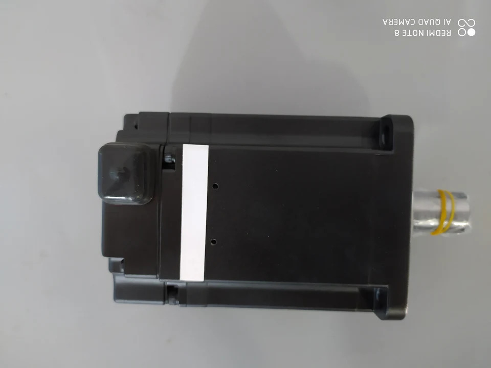 SGM호환JV-08ADA21 SGM호환JV-08ADA61 오리지널 포장 서플라이 Yaskawa Electric 신