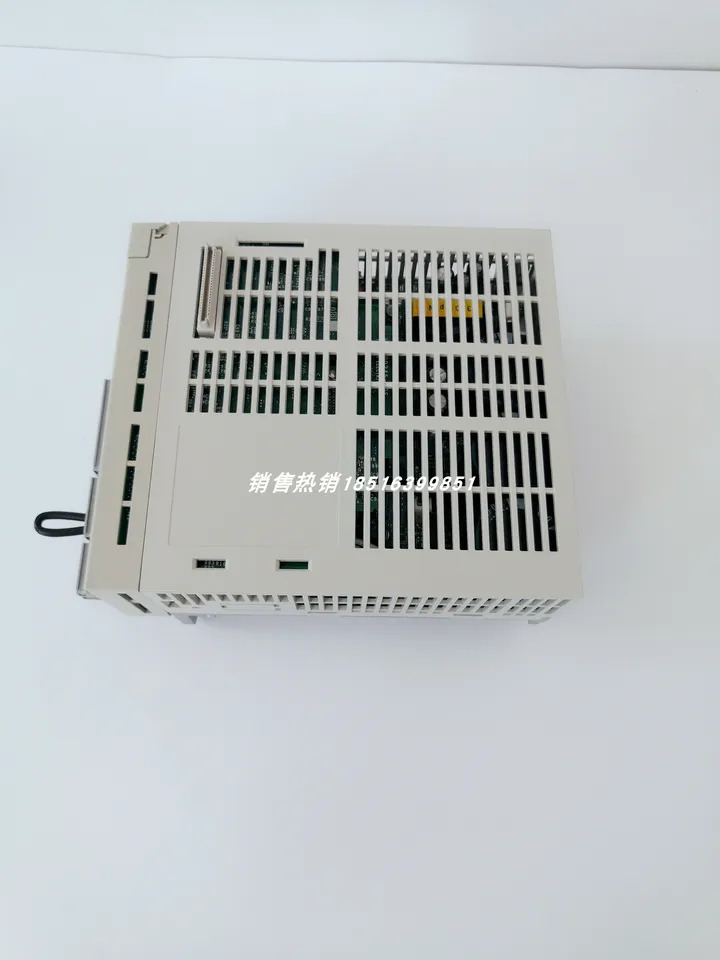 SGDH-08AE-S-OY Yaskawa 서보 드라이버 포장