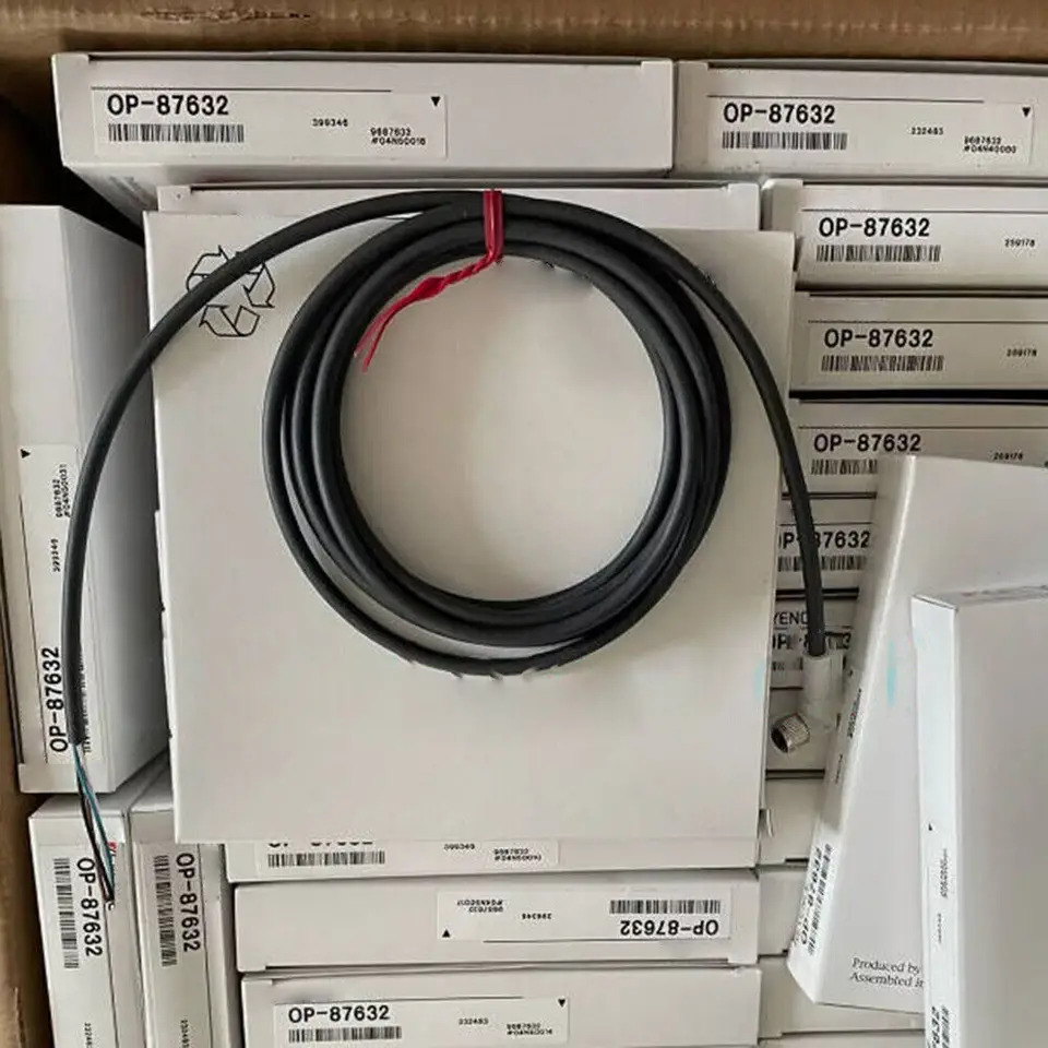 KEYENCE OP-87632 연결 케이블