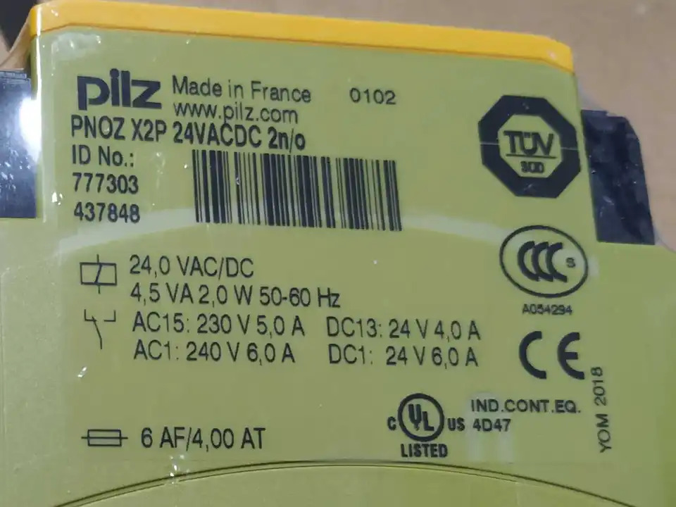 PNOZ PILZ 안전 릴레이 일련 777303/787303 신