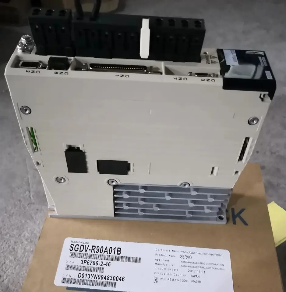 SGDV-R90A01B 서보 드라이브 SGDV R90A01B 신