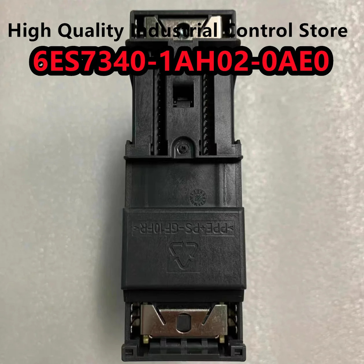 PLC 6ES7338-4BC01-0AB06ES7340-1AH02-0AE0