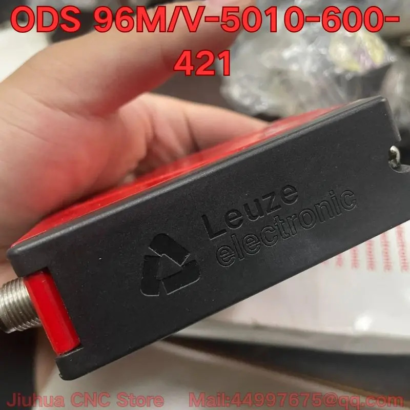 ODS 96M/V-5010-600-421 레이저 거리 측정 센서