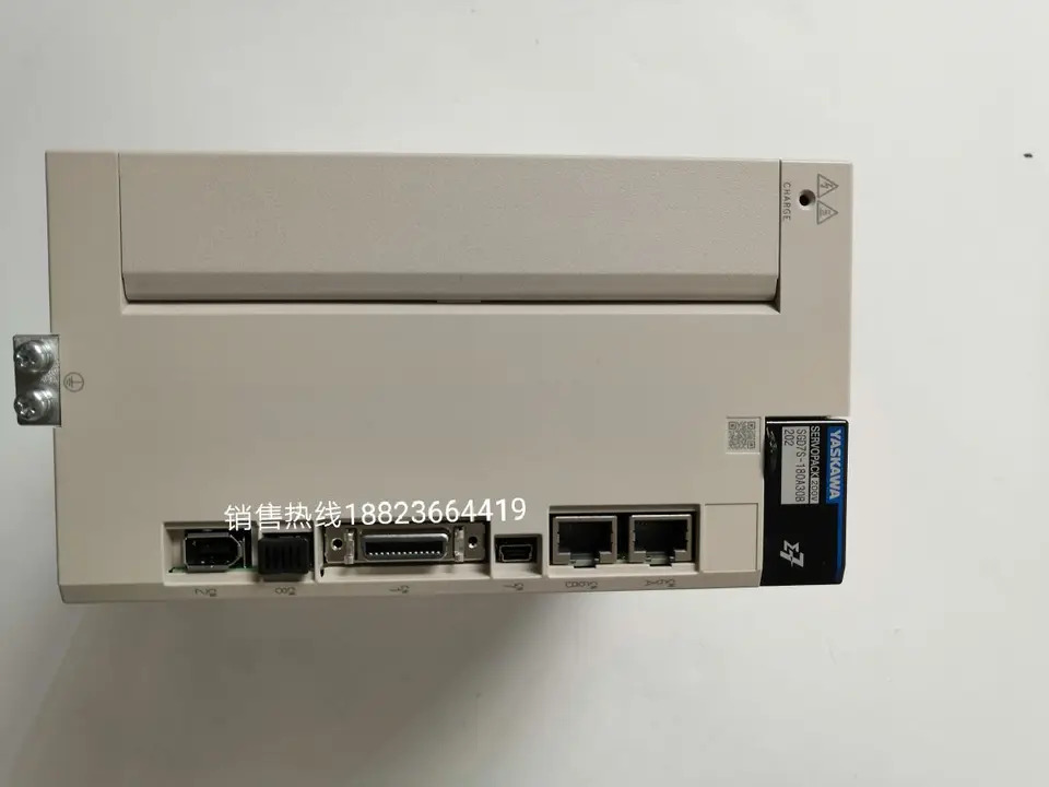 Yaskawa 서보 드라이버 SGD7S-180A30B202 SGD7S-180A10B202 신