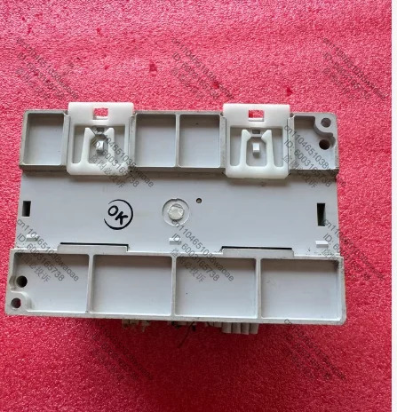 PLC Ex1n32MT는 리퍼를 거쳤습니다.