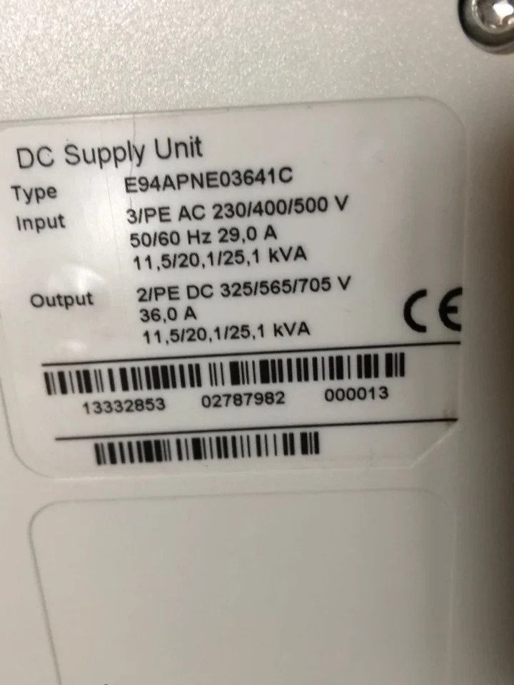 Lenze 서보 드라이브 E94APNE03641C 오리지널