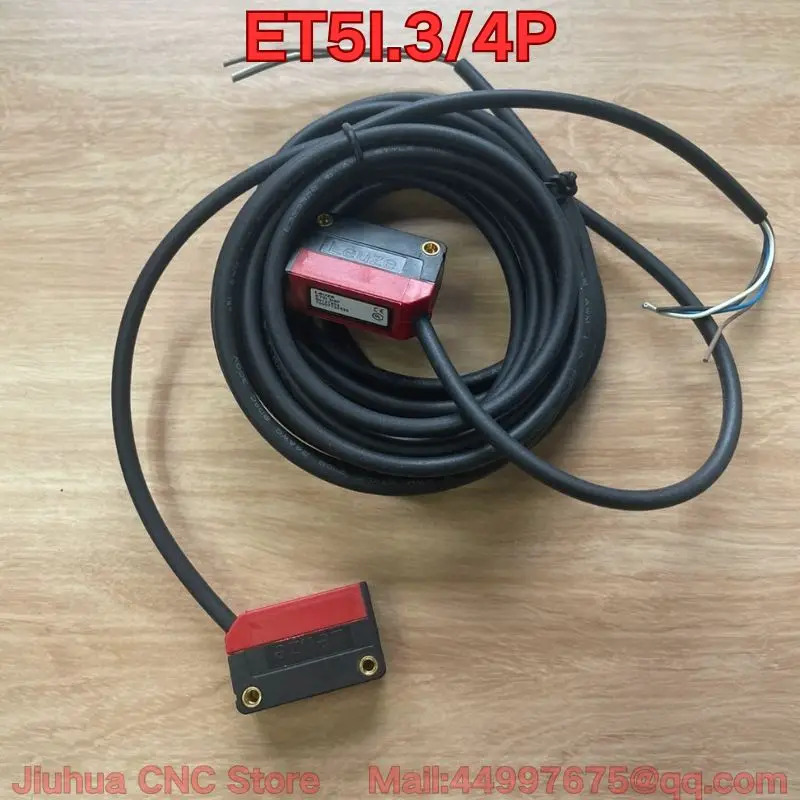ET5I.3/4P 광전센서