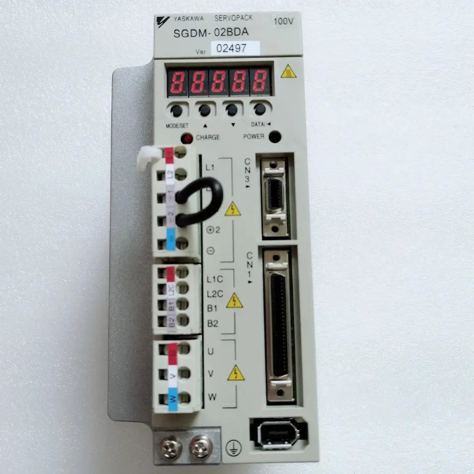 SGDM-02BDA 서보 드라이브 SGDM 02BDA 신