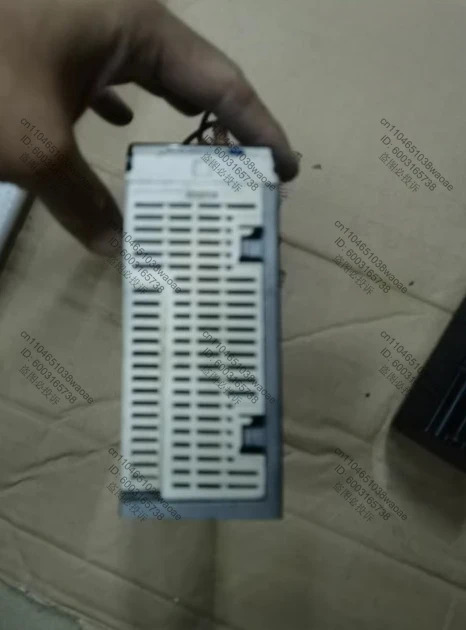 드라이브 L5-400Z-NR 모터 ACM6004L2H-60-D-SSA 세트는 일반적으로 .