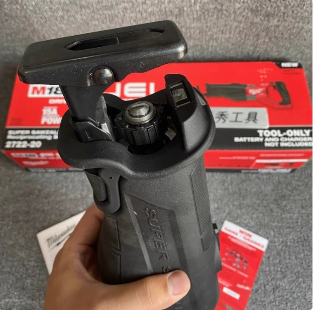 수동 전기 수리 도구 콤보 Kit2722-20 브러시리스 세이버 톱 왕복 M18 신
